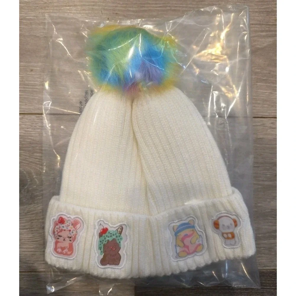 NEW‎ Moriah Elizabeth Rainbow Pompom Character Hat